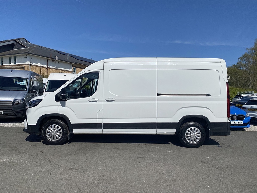 Maxus Deliver 9 D20 Lux L3h2 Euro 6 163Ps 2023 U2626 Ulez MM73SFY White #5