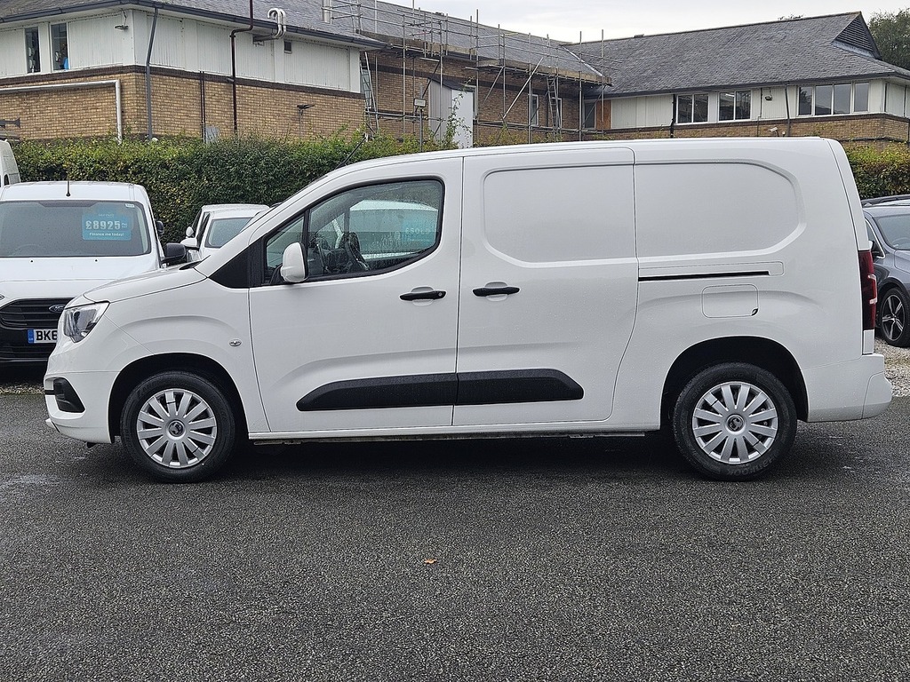 Vauxhall Combo Turbo D 2300 Sportive L2 H1 Euro 6 2021 U2652 Ul DN71FYV White #6