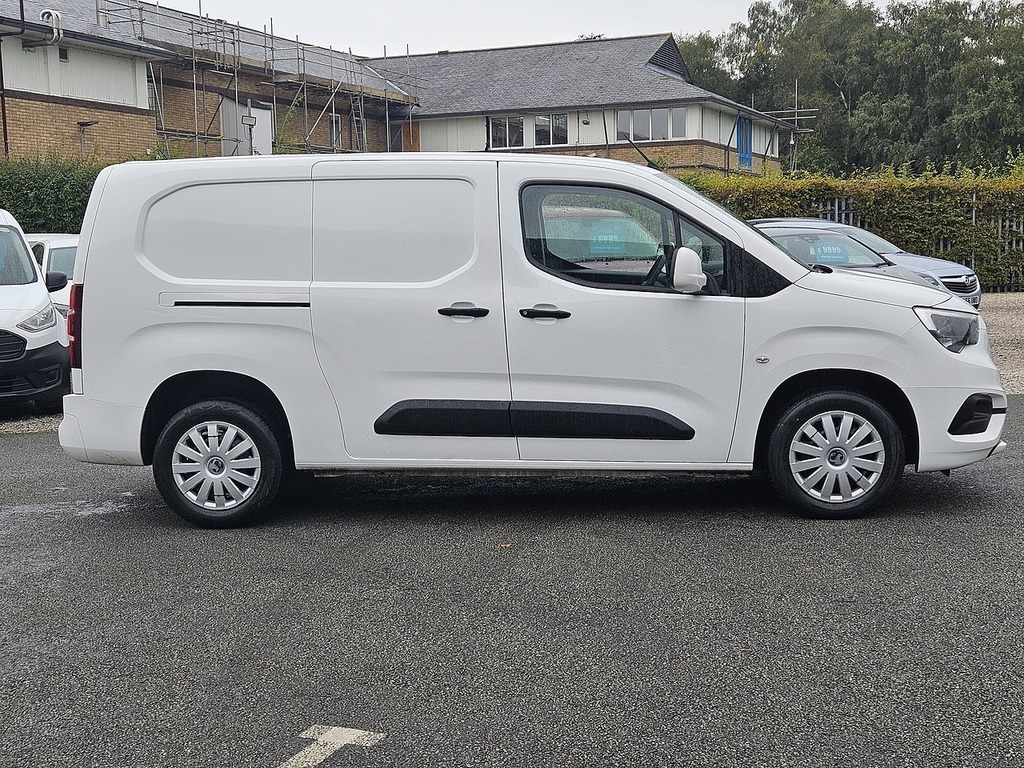 Vauxhall Combo Turbo D 2300 Sportive L2 H1 Euro 6 2021 U2652 Ul DN71FYV White #5
