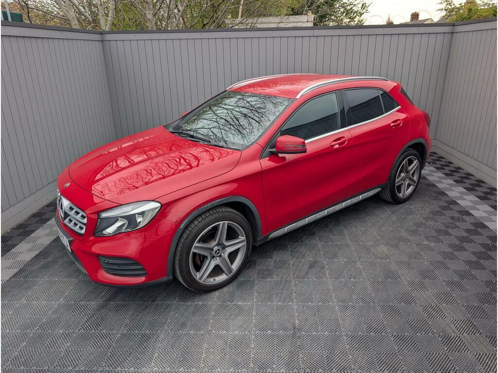 Mercedes-Benz GLA Class 1.6 Gla200 Amg Line 7G-dct Euro 6 Ss AY68YTJ Red #4