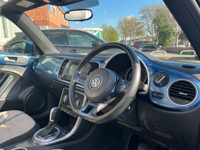 Volkswagen Beetle 2016 1.2 Tsi Bluemotion Tech Design Cabriolet Blue #5