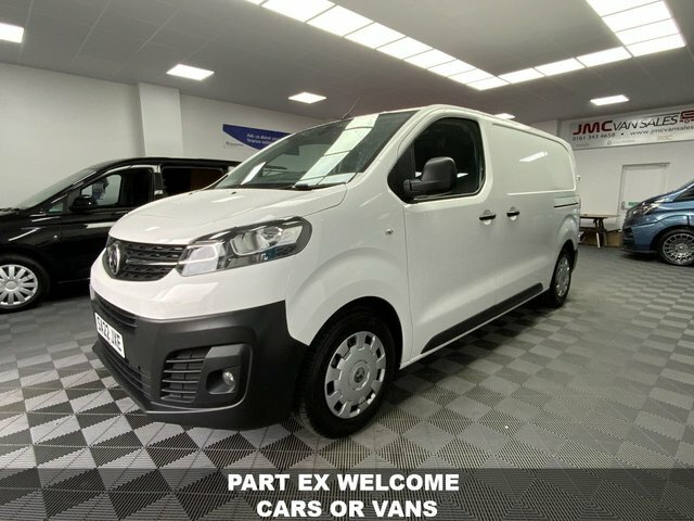 Vauxhall Vivaro 1.5 Turbo D 2700 SA22JXE White #2