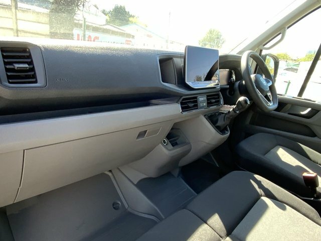 Volkswagen Crafter 2.0 Tdi Cr35 Commerce VE74YDX White #5
