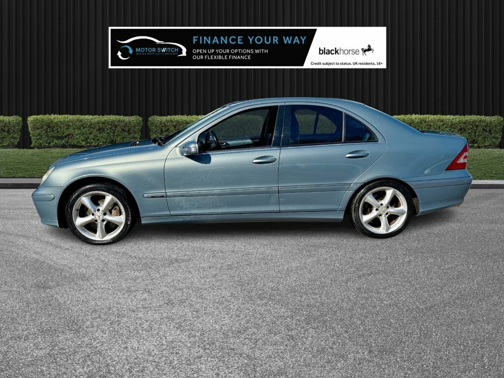 Mercedes-Benz C Class Saloon BK55VSG Grey #4