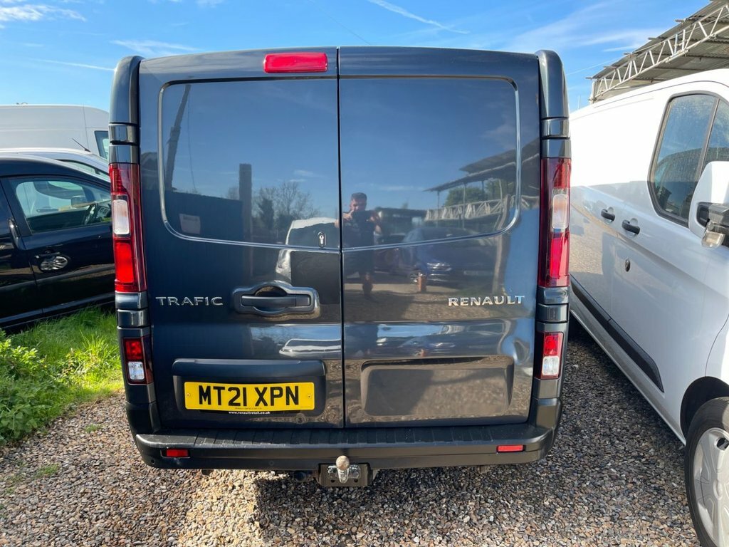 Renault Trafic 2L Sport MT21XPN Grey #4