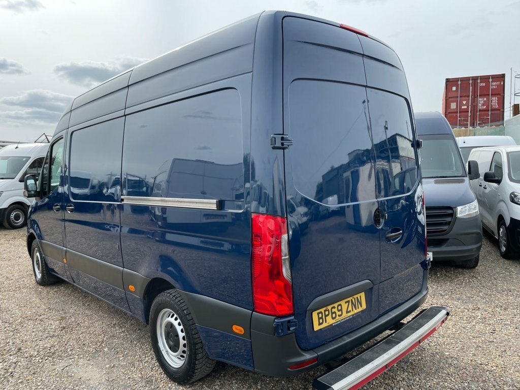 Mercedes-Benz Sprinter 2.1L Null BP69ZNN Blue #2