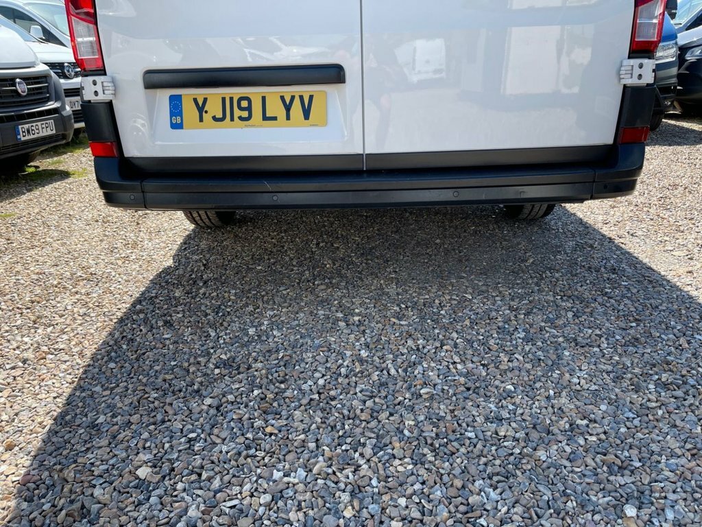 Volkswagen Crafter 2L Trendline White #5