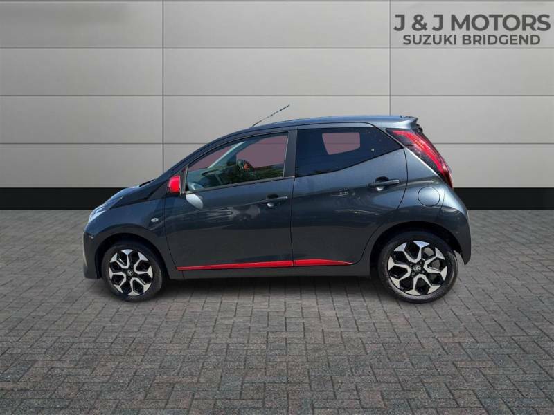 Toyota Aygo 1.0 Vvt-i X-trend - 2019 69 MF69OJD Grey #4