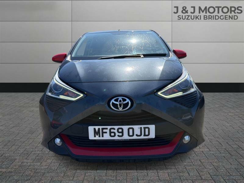 Toyota Aygo 1.0 Vvt-i X-trend - 2019 69 MF69OJD Grey #2