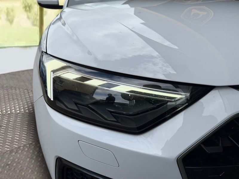 Audi A1 Sportback Tfsi Sport GU20RXY White #5