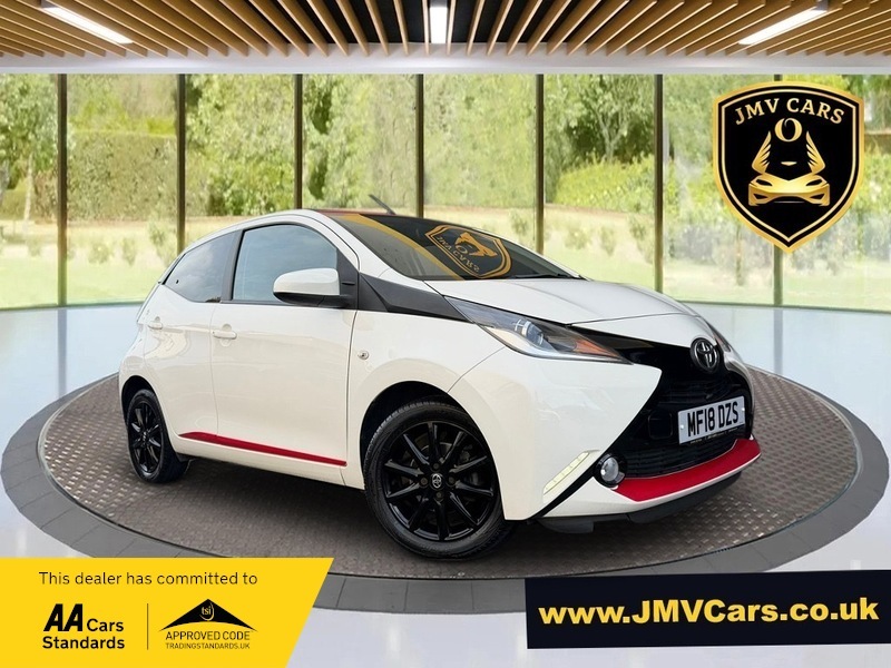 Toyota Aygo Vvt-i X-press X-shift White