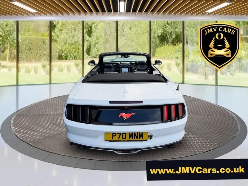 Ford Mustang Gt White #5