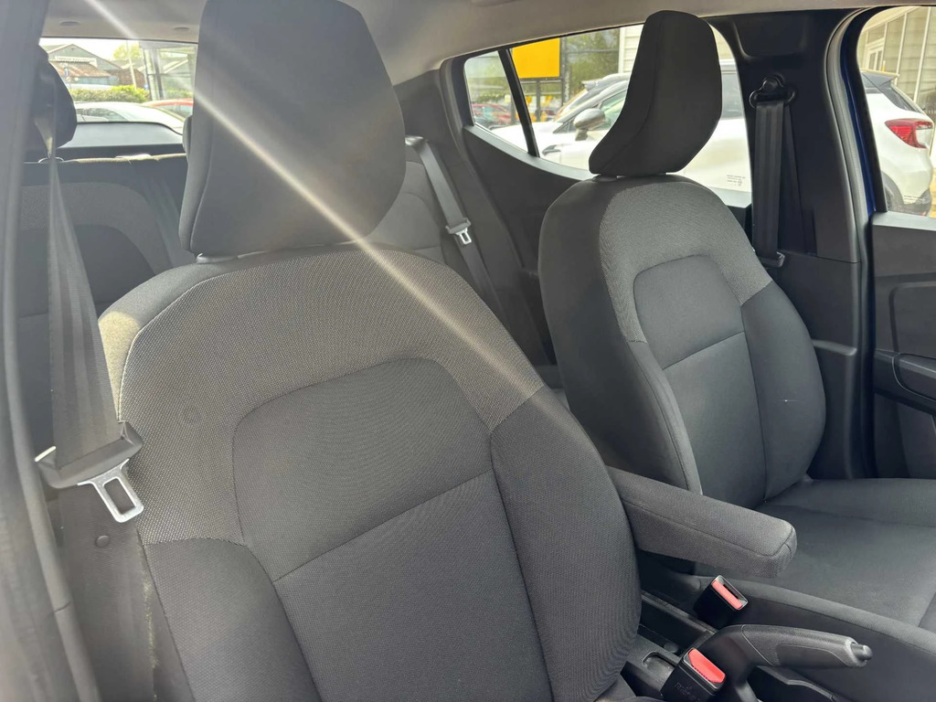 Dacia Sandero 1.0 Tce Essential Blue #4