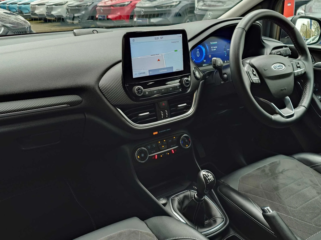 Ford Fiesta 1.0 Ecoboost Hbd Mhev 125 Titanium Vignale EU22UXE Black #2