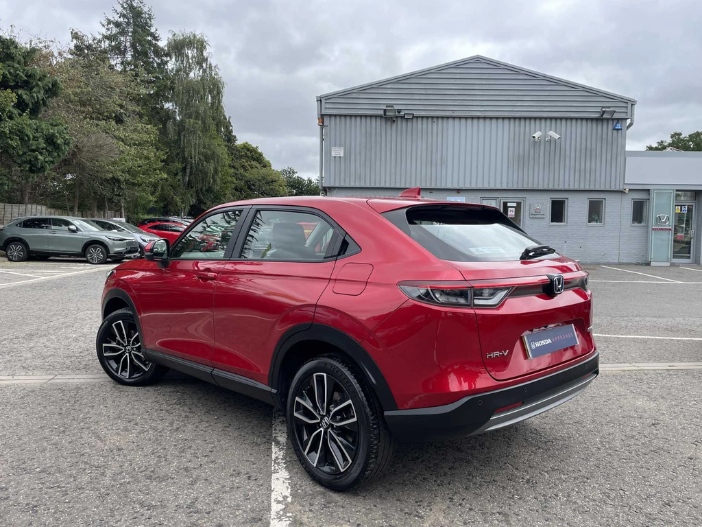 Honda Hr-V Elegance I-mmd Cvt DE24YWB Red #4