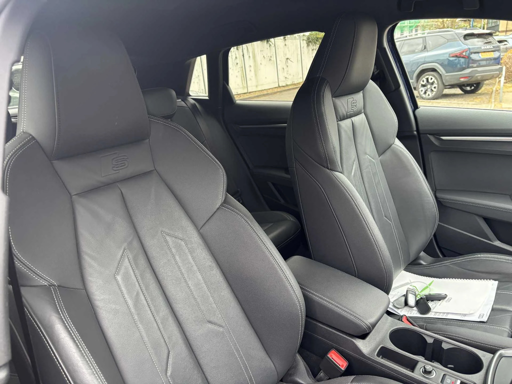 Audi A3 35 Tfsi S Line HF21WMW Blue #5