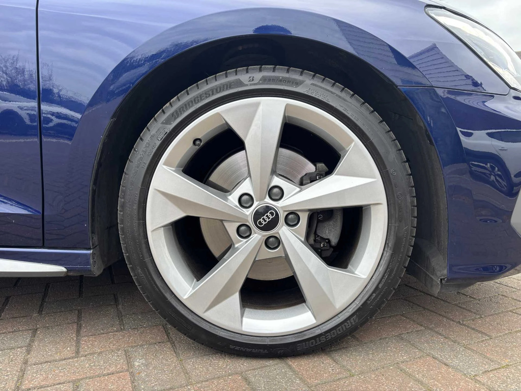Audi A3 35 Tfsi S Line HF21WMW Blue #6