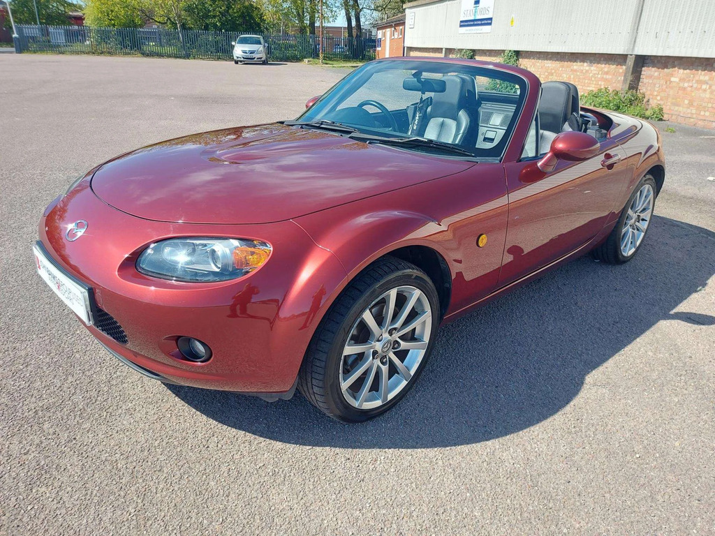 Mazda MX-5 Sport EK08NWW Red #4