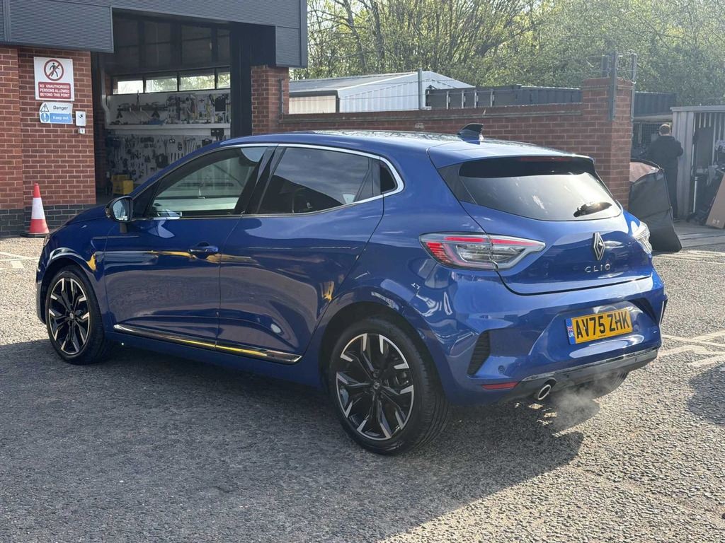 Renault Clio Hat 1.0 Tce 90 Techno AV75ZHK Blue #2