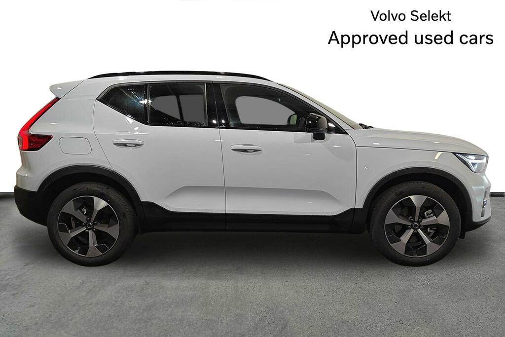Volvo XC40 2.0 B4p Plus Dark SV75XMK Blue #4