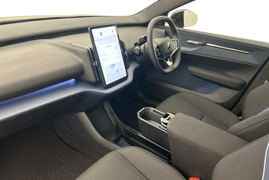Volvo EX30 200Kw Sm Extended Range Plus 69Kwh SM75LGU Black #2