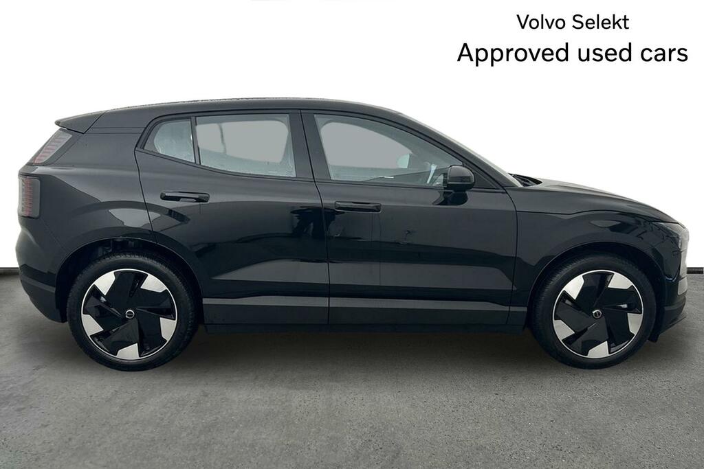 Volvo EX30 315Kw Twin Motor Performance Plus 69Kwh SM75LGN Black #4