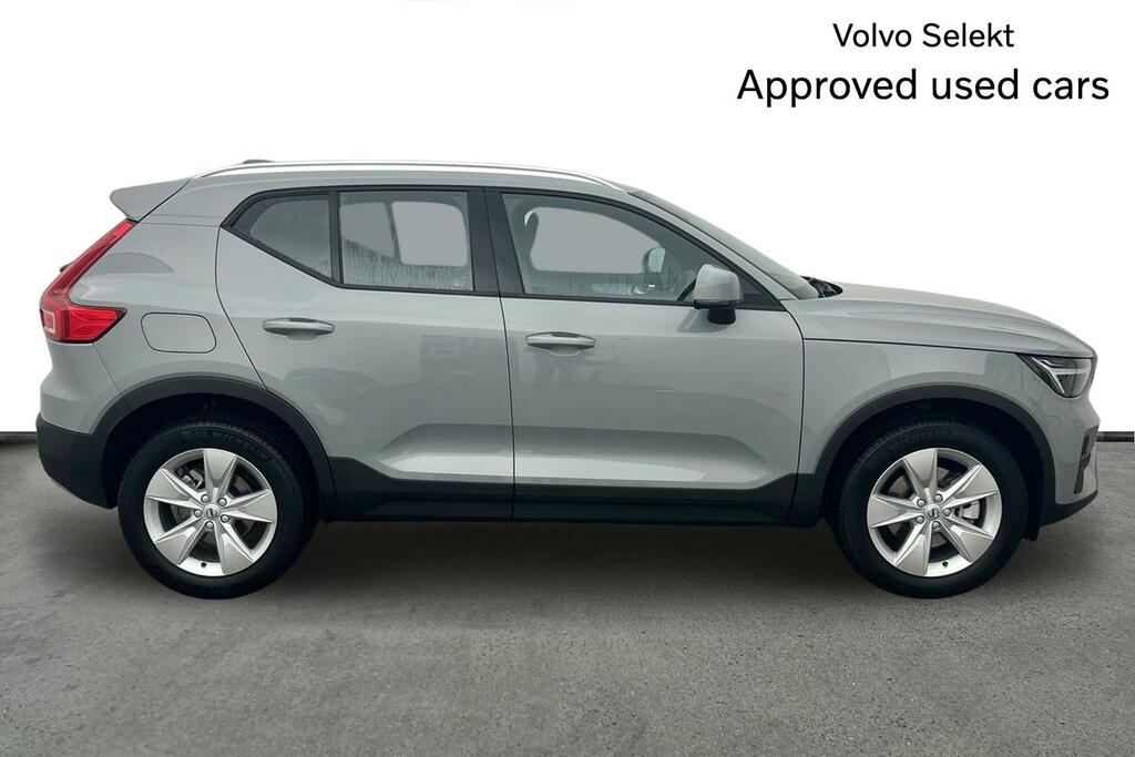 Volvo XC40 2.0 B3p Core SM75RFY Grey #4