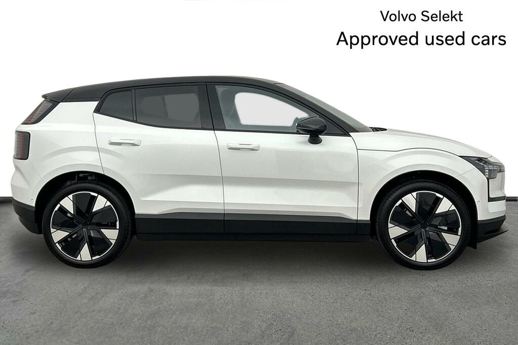 Volvo EX30 200Kw Sm Extended Range Ultra 69Kwh SM75LGO White #4