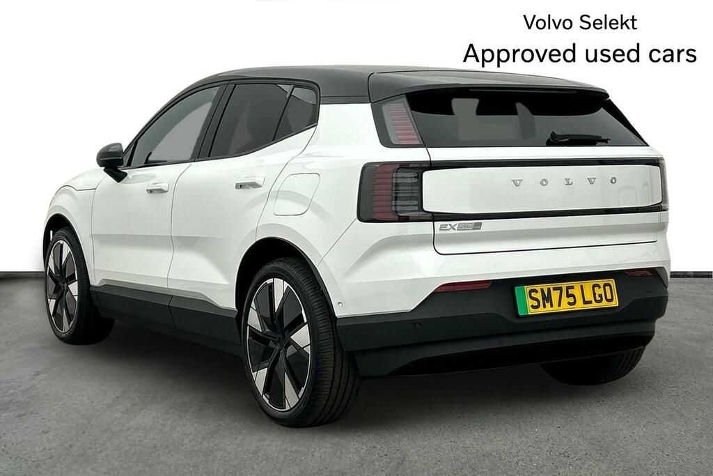 Volvo EX30 200Kw Sm Extended Range Ultra 69Kwh SM75LGO White #3