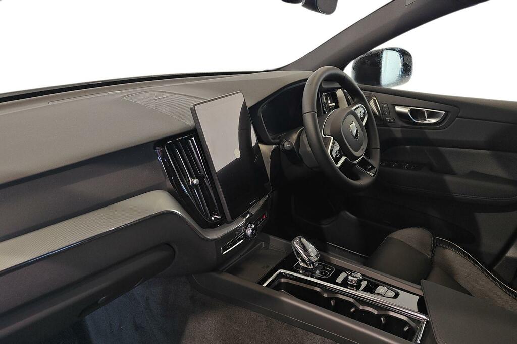 Volvo XC60 2.0 T6 350 Phev Plus Black Ed Awd Geartronic SW75HBY White #2