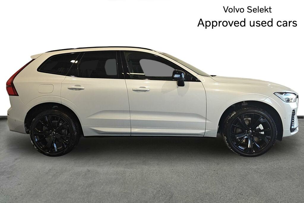 Volvo XC60 2.0 T6 350 Phev Plus Black Ed Awd Geartronic SW75HBY White #4