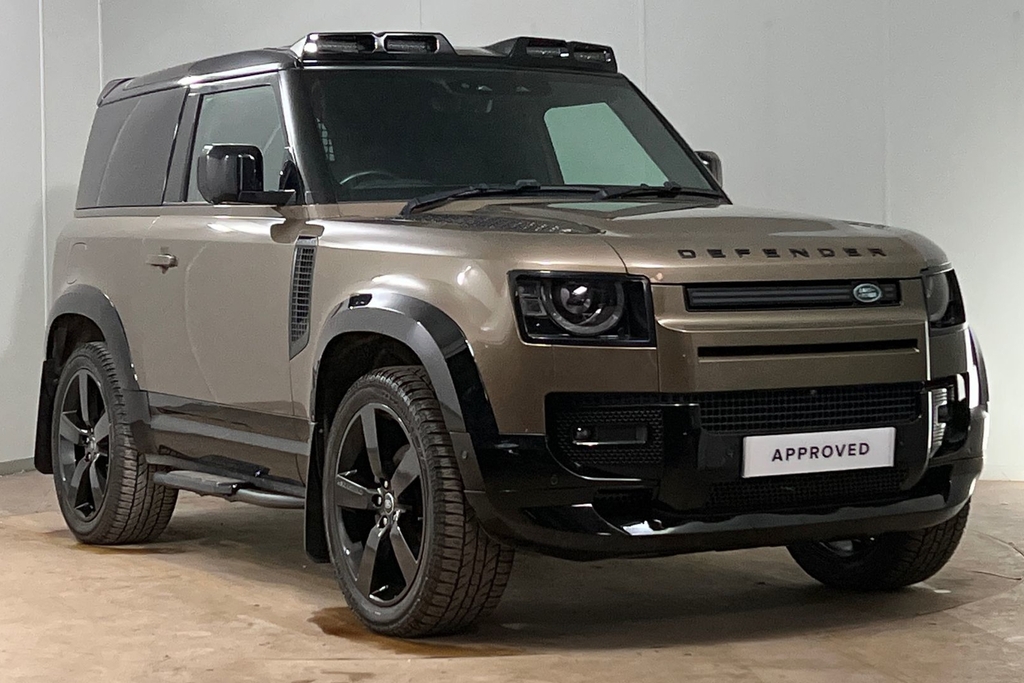 Land Rover Defender 90 D250 Hard Top Hse