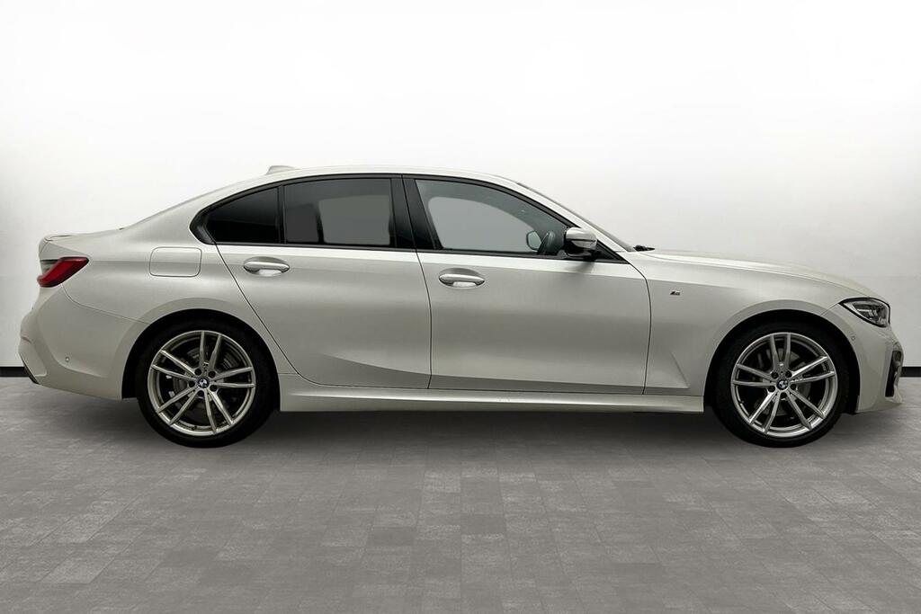 BMW 3 Series 320D Xdrive M Sport Saloon White #3