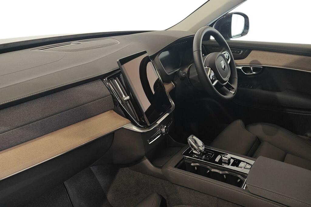 Volvo XC90 2.0 B5p Plus Dark Awd Geartronic LG25DTU Silver #3