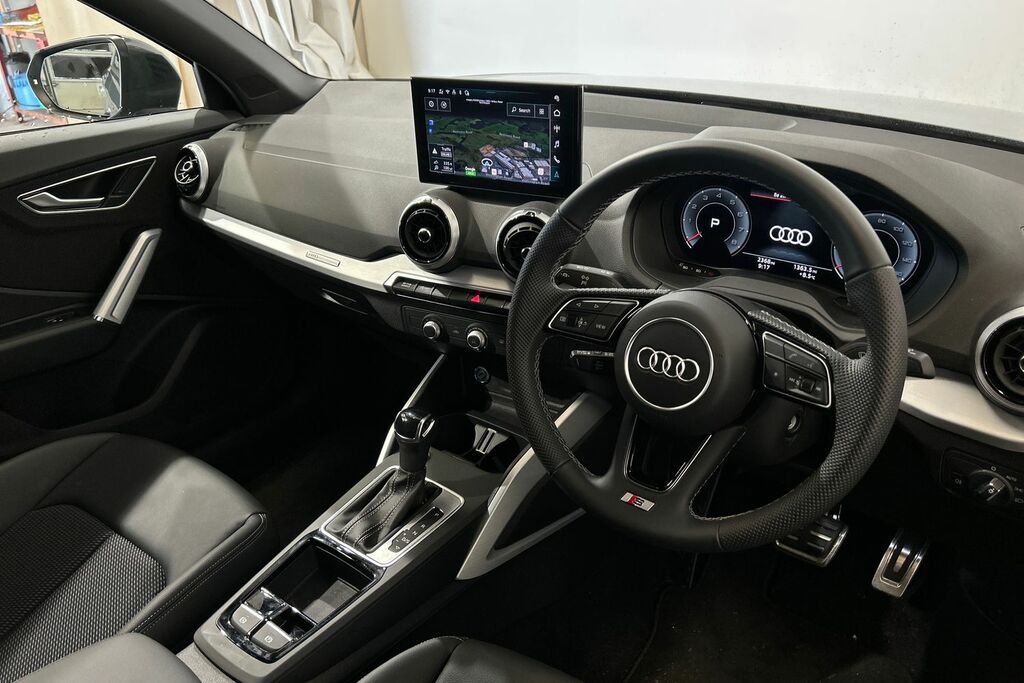 Audi Q2 S Line 35 Tfsi 150 Ps S Tronic SV75YWD Grey #6