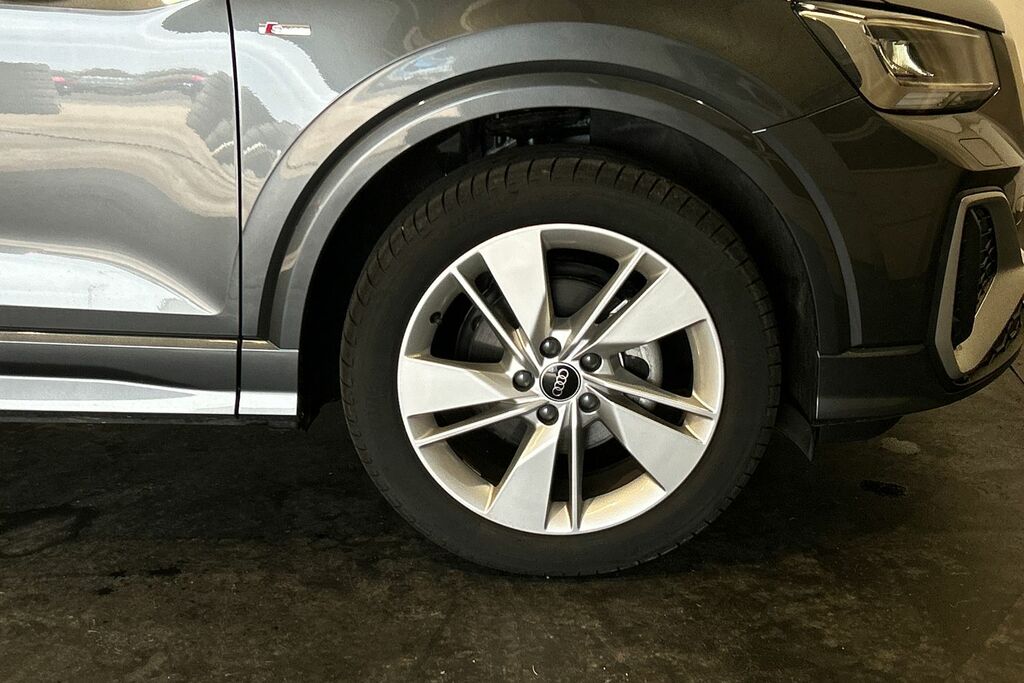 Audi Q2 S Line 35 Tfsi 150 Ps S Tronic SV75YWD Grey #5