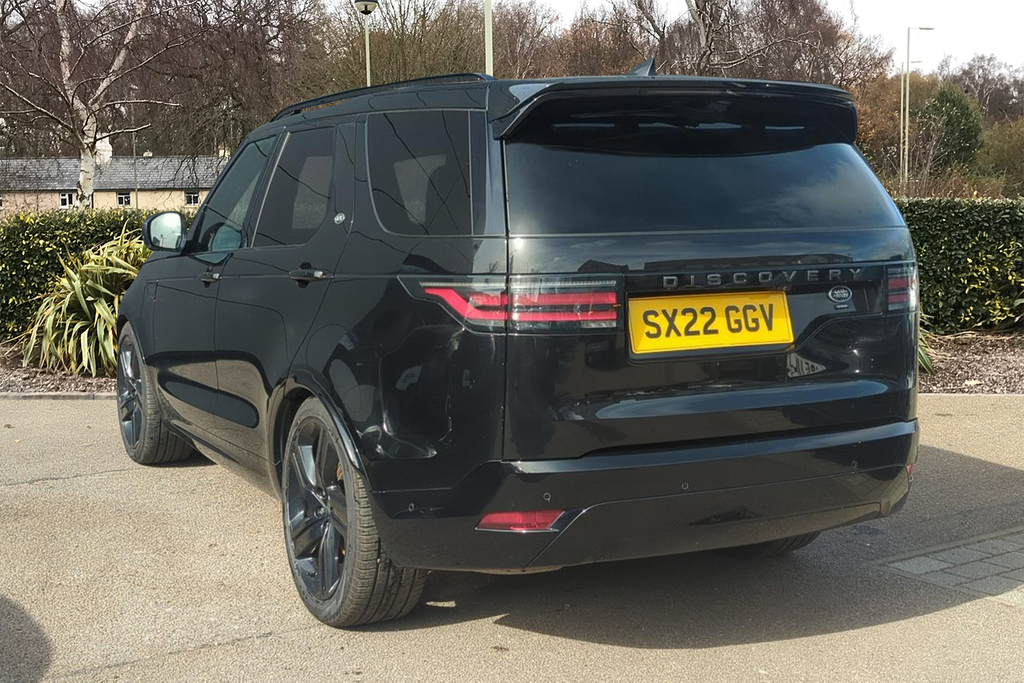 Land Rover Discovery D300 R-dynamic Se SX22GGV Black #2