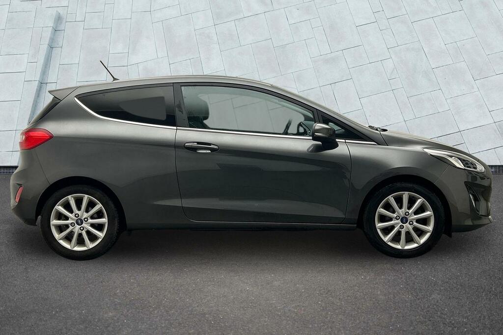 Ford Fiesta 1.0T Ecoboost Titanium Euro 6 Ss SV67LDY Grey #3