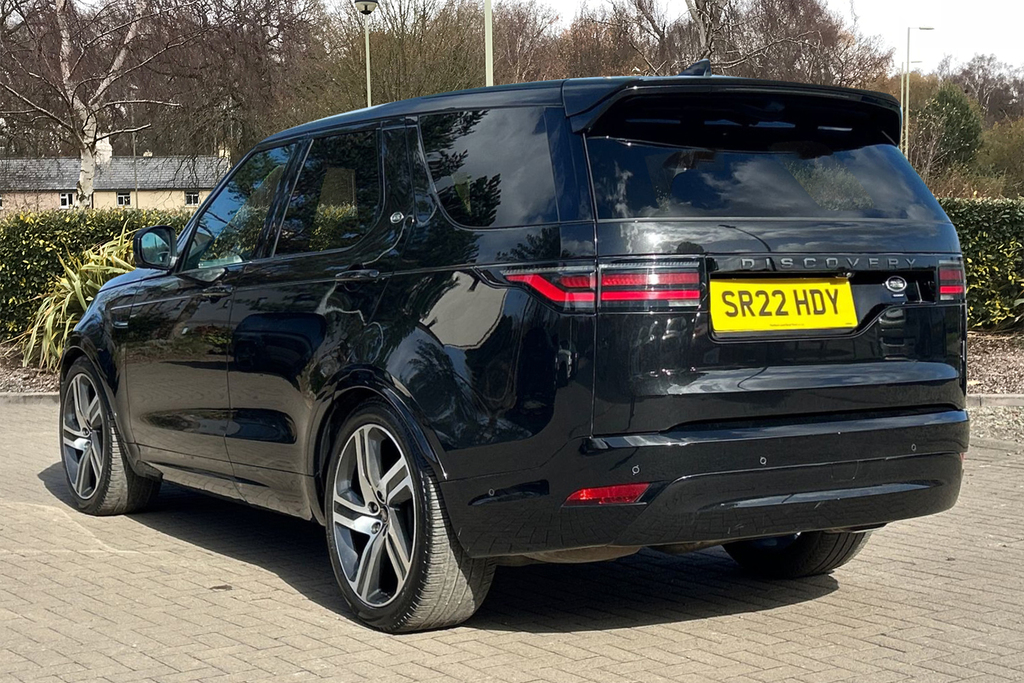 Land Rover Discovery D300 R-dynamic Hse SR22HDY Black #2
