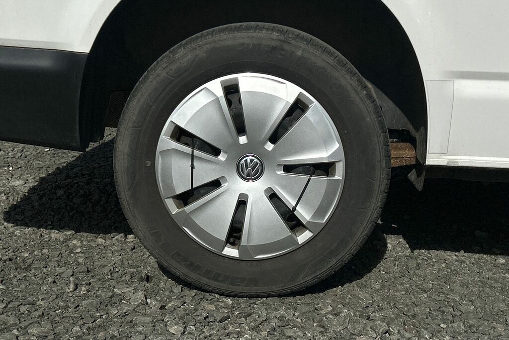 Volkswagen Transporter 2.0 Tdi 110 Startline Van NX72WYM White #5