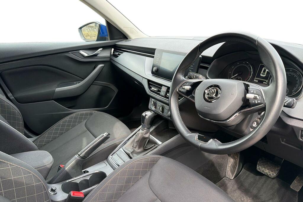 Skoda Kamiq 1.0 Tsi 110 Se Dsg HK72PNU Blue #6