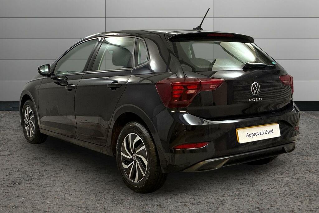 Volkswagen Polo 1.0 Tsi Life SW72PBY Black #3
