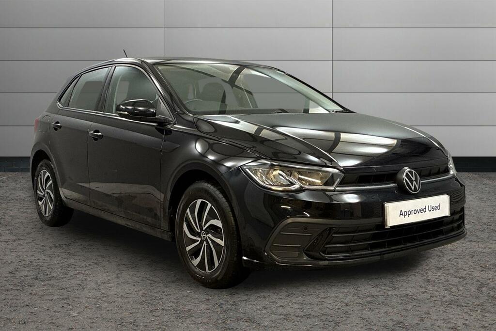 Volkswagen Polo 1.0 Tsi Life Black