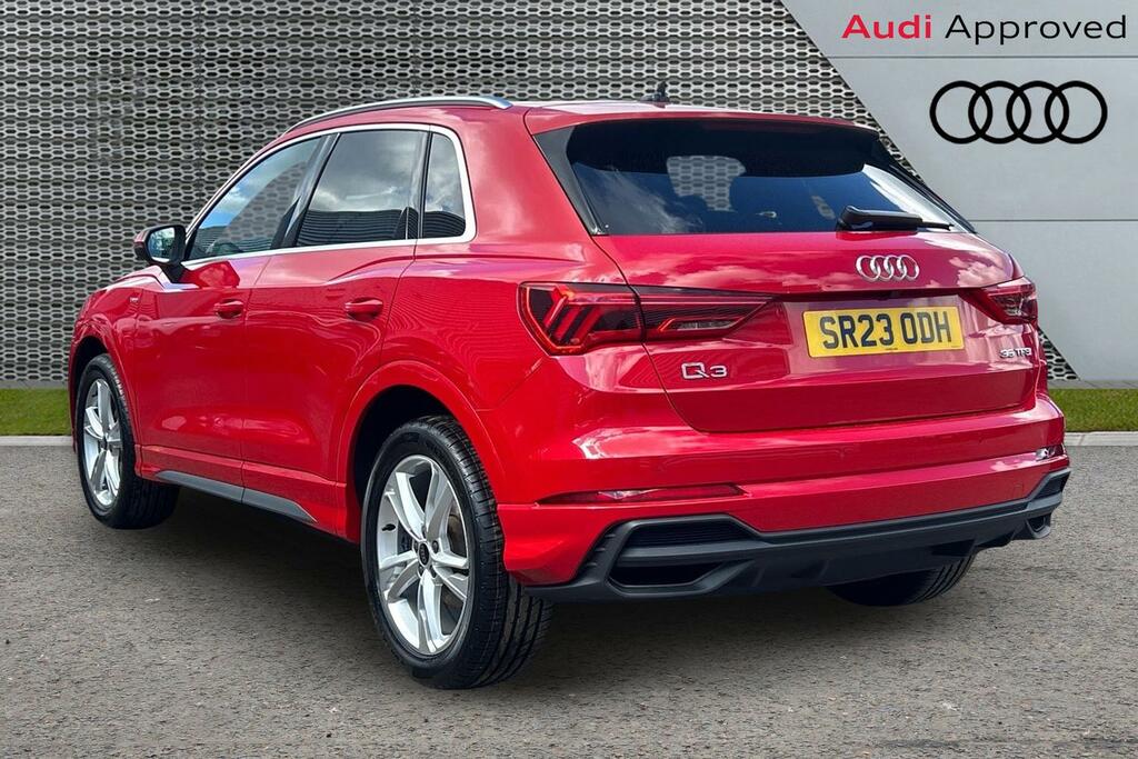Audi Q3 S Line 35 Tfsi 150 Ps 6-Speed SR23ODH Red #3