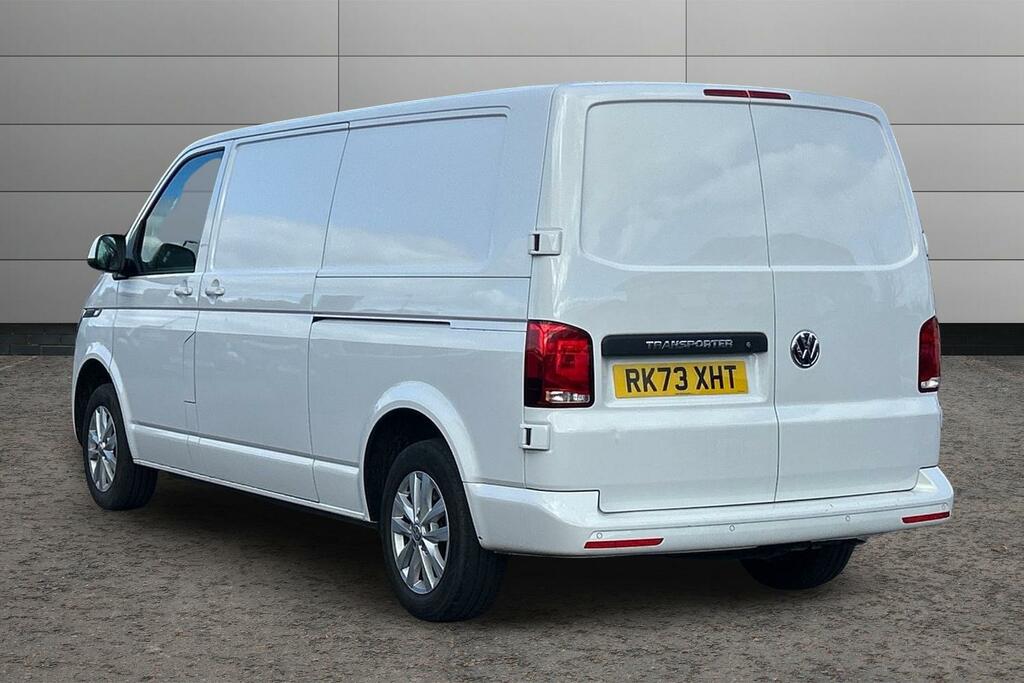 Volkswagen Transporter 2.0 Tdi 150 Highline Van RK73XHT White #3