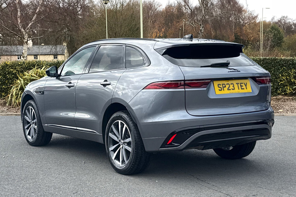 Jaguar F-Pace D200 R-dynamic Se Black SP23TEY Grey #2