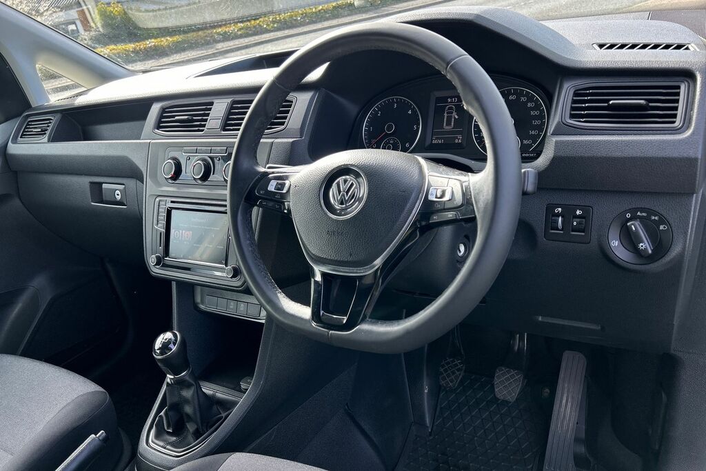 Volkswagen Caddy Maxi 2.0 Tdi Bluemotion Tech 102Ps Trendline Ac Van NJ69HNN White #6