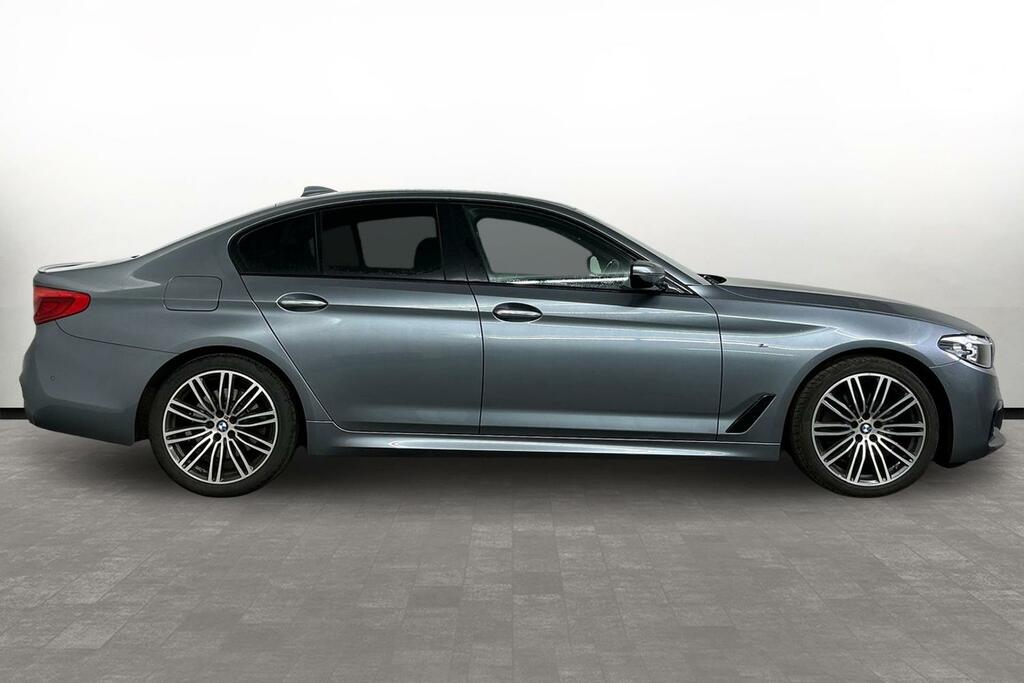 BMW 5 Series 520D Xdrive M Sport Saloon SW18UUR Blue #3