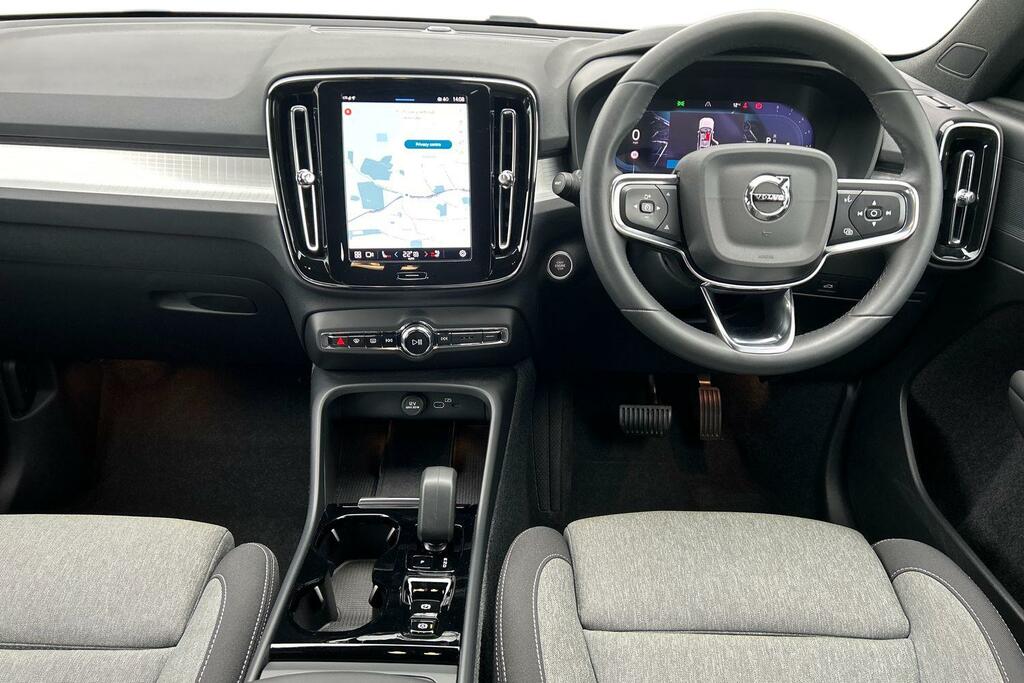 Volvo XC40 2.0 B3p Plus Dark ST73OCG Silver #6