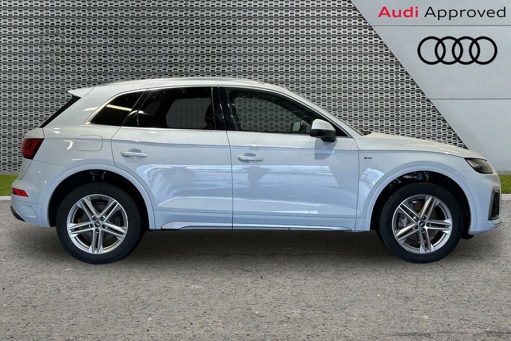 Audi Q5 S Line 40 Tdi Quattro 204 Ps S Tronic SV23YYR White #4